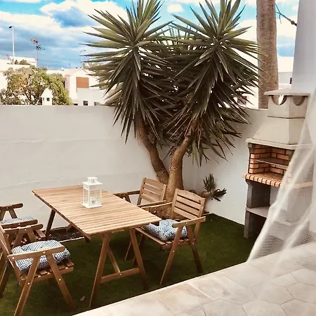 Le Family Palms Apartament アパート